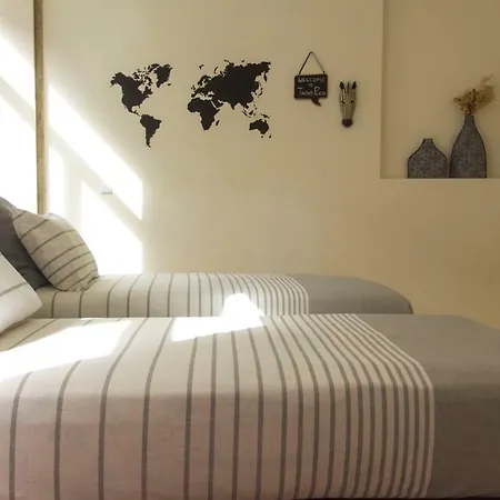 Taipas Plaza @ Historical Center Apartman *