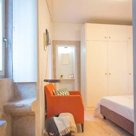 Taipas Plaza @ Historical Center *