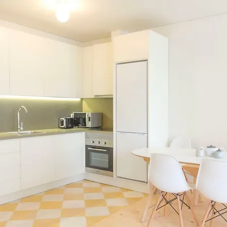 Taipas Plaza @ Historical Center * Порту