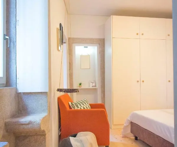 Taipas Plaza @ Historical Center *